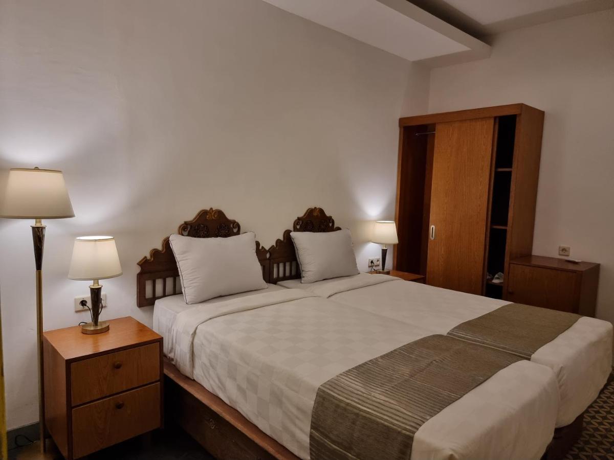 Attara Inn Senggigi Eksteriør billede